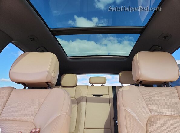 WP1AA2A54MLB00970 2021 PORSCHE MACAN Белый Вид задних сидений