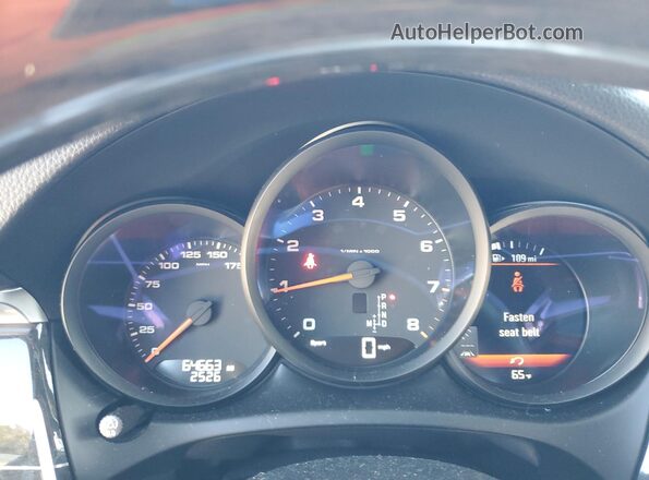 WP1AA2A55LLB03228 2020 PORSCHE MACAN Black ხელსაწყოთა პანელის ხედი