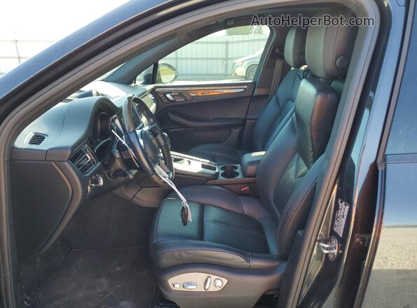 WP1AA2A55LLB03228 2020 PORSCHE MACAN Black წინა სალონის ხედი