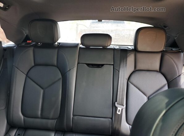 WP1AA2A55RLB07403 2024 PORSCHE MACAN Серый 