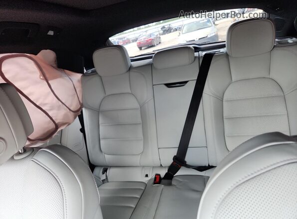 WP1AA2A56SLB03060 2025 PORSCHE MACAN Черный Вид задних сидений