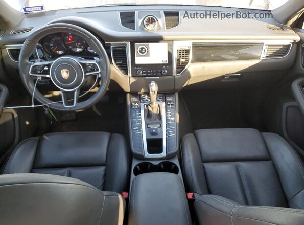 WP1AA2A57JLB02448 2018 PORSCHE MACAN Синий 
