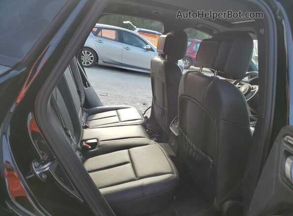 WP1AA2A58MLB12927 2021 PORSCHE MACAN Black Rear seats view