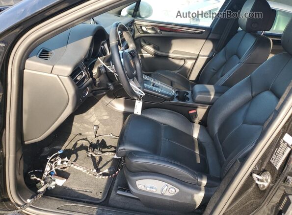 WP1AA2A58MLB12927 2021 PORSCHE MACAN Black Front interior view