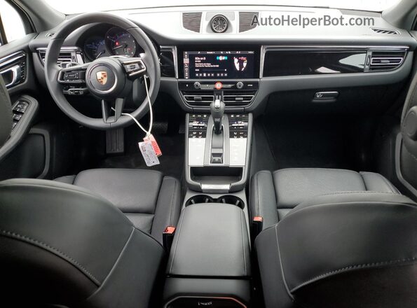 WP1AA2A58SLB12486 2025 PORSCHE MACAN White Առջևի վահանակի տեսք