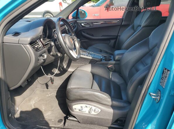 WP1AA2A5XLLB04715 2020 PORSCHE MACAN Turquoise Вид салону спереду