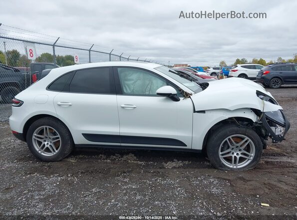 WP1AA2A5XLLB11471 2020 PORSCHE MACAN White Սալոնի 360 աստիճան տեսք