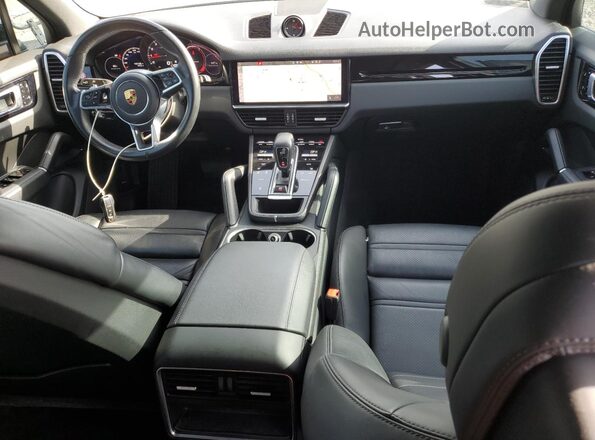 WP1AA2AY2MDA03898 2021 PORSCHE CAYENNE Black Vista del salpicadero