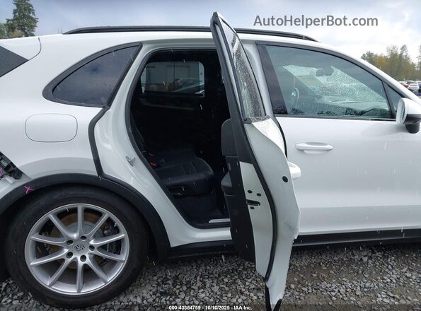 WP1AA2AY5RDA13705 2024 PORSCHE CAYENNE White VIN կոդի պիտակի տեսք