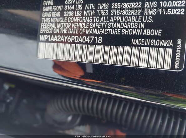 WP1AA2AY6PDA04718 2023 PORSCHE CAYENNE Dark Blue Engine compartment view