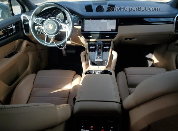 WP1AA2AY7LDA05032 2020 PORSCHE CAYENNE Black Առջևի վահանակի տեսք