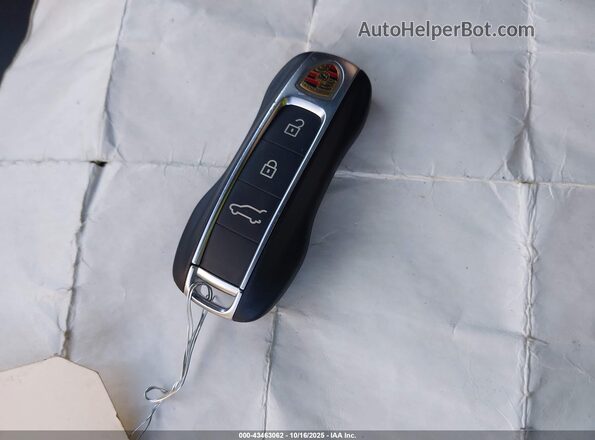 WP1AA2AY7MDA02911 2021 PORSCHE CAYENNE White Vista del salpicadero