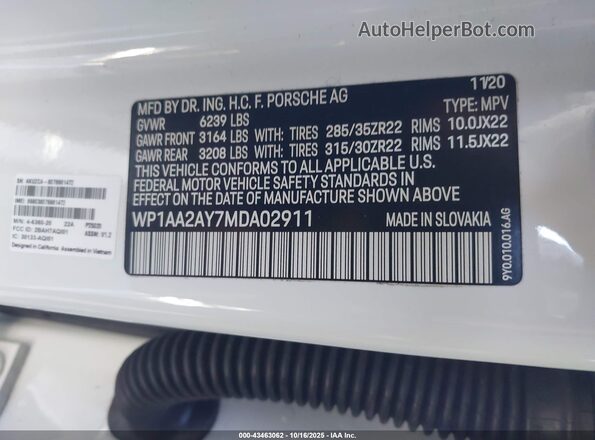 WP1AA2AY7MDA02911 2021 PORSCHE CAYENNE White Vista del compartimento del motor