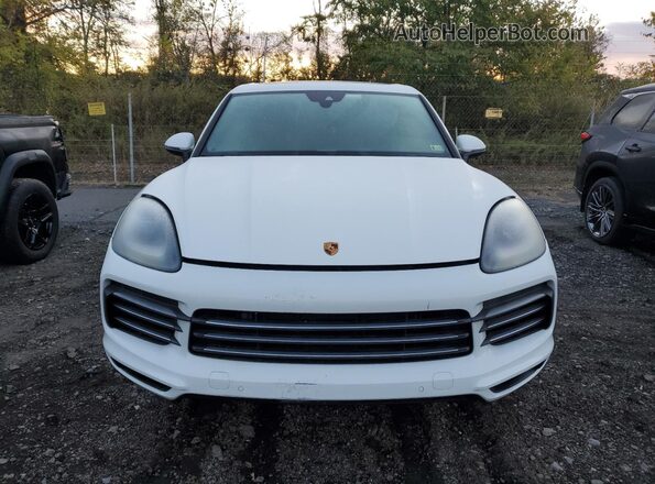 WP1AA2AY8PDA04901 2023 PORSCHE CAYENNE Белый Вид спереди