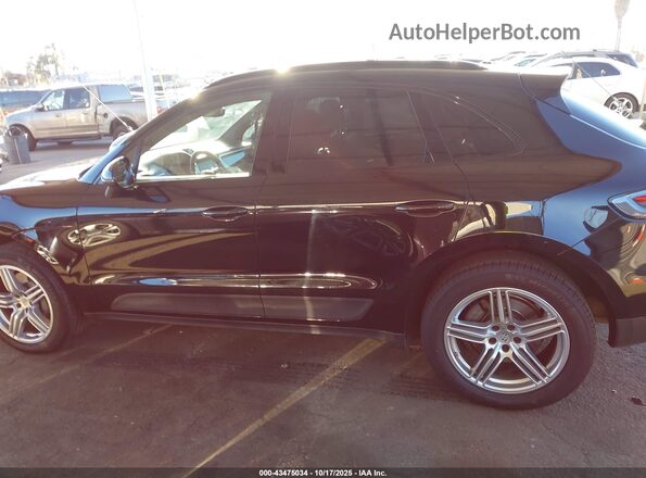 WP1AB2A53MLB35576 2021 PORSCHE MACAN Черный 