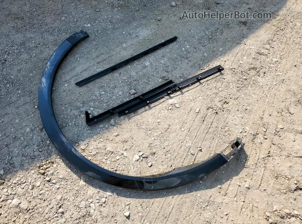 WP1AB2AY6PDA14842 2023 PORSCHE CAYENNE Black Engine compartment view