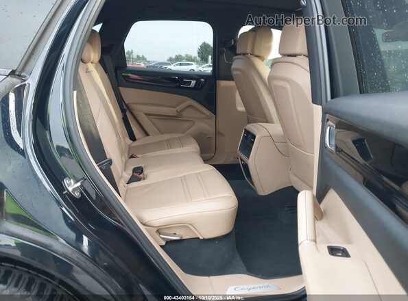 WP1AE2AY2KDA51449 2019 PORSCHE CAYENNE Black Widok naklejki z numerem VIN