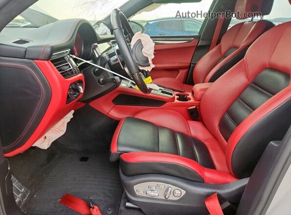WP1AF2A55LLB60692 2020 PORSCHE MACAN Gray წინა სალონის ხედი