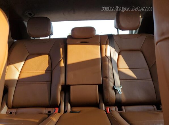 WP1AH2AY2LDA44073 2020 PORSCHE CAYENNE Orange 