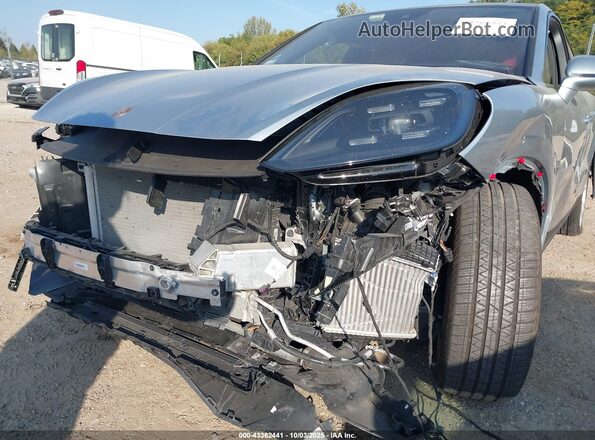WP1BA2AY2RDA51106 2024 PORSCHE CAYENNE Silver წინა ხედი