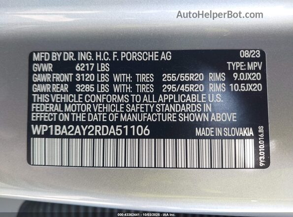 WP1BA2AY2RDA51106 2024 PORSCHE CAYENNE Silver ძრავის განყოფილების ხედი