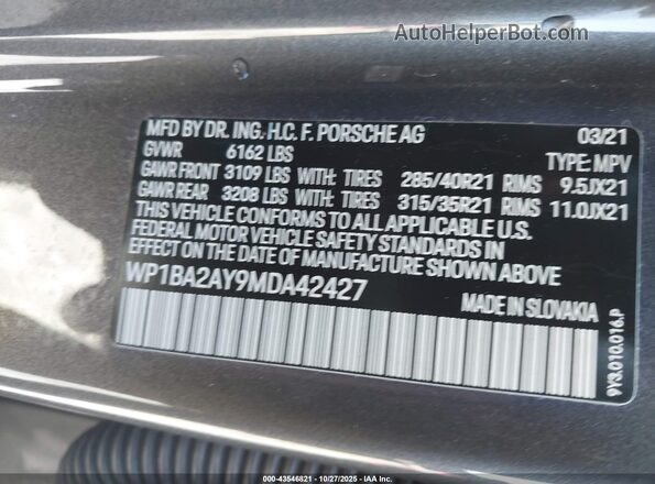 WP1BA2AY9MDA42427 2021 PORSCHE CAYENNE Gray Engine compartment view