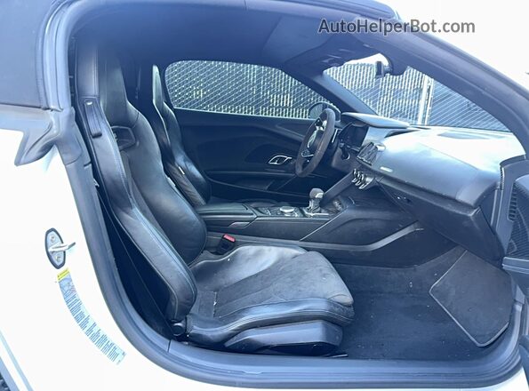 WUA4BCFX5M7901463 2021 AUDI R8 White Vista trasera