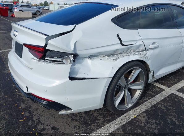 WUABWCF57KA900826 2019 AUDI RS5 White 