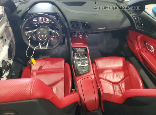 WUAVACFX3J7900217 2018 AUDI R8 Blue Առջևի վահանակի տեսք