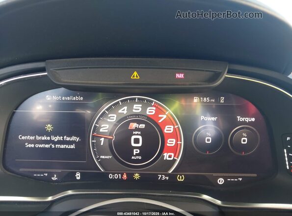 WUAVECFX7L7900986 2020 AUDI R8 White Widok tylnych siedzeń