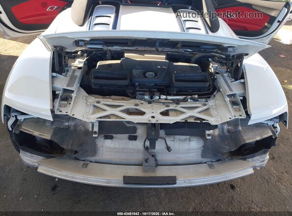 WUAVECFX7L7900986 2020 AUDI R8 White Widok z tyłu