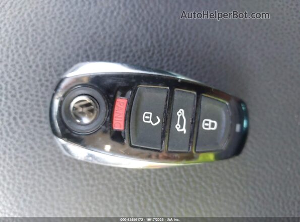WVGEF7BP1HD003335 2017 VOLKSWAGEN TOUAREG White Widok deski rozdzielczej