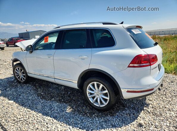 WVGEF7BP2HD005689 2017 VOLKSWAGEN TOUAREG Белый Задняя левая четверть