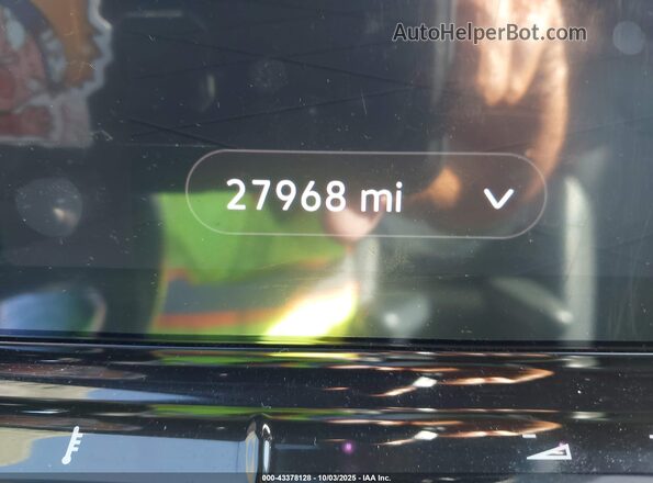 WVGKMPE26NP073271 2022 VOLKSWAGEN ID.4 Белый 