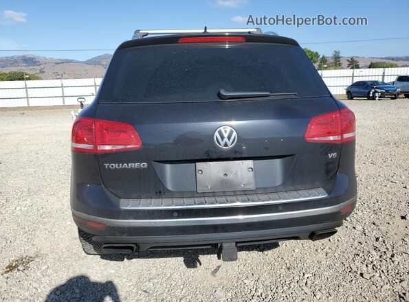 WVGRF7BP7HD005348 2017 VOLKSWAGEN TOUAREG Черный Вид сзади
