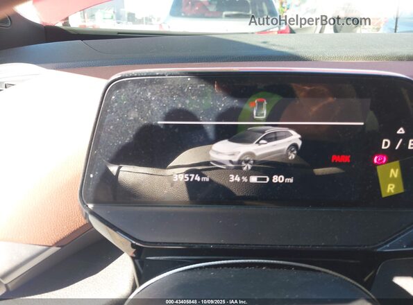 WVGUNPE2XNP044247 2022 VOLKSWAGEN ID.4 Red Հետևի նստատեղերի տեսք