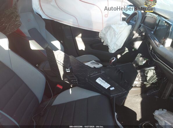 WVW2A7CD7RW226592 2024 VOLKSWAGEN GOLF Красный Вид салона спереди