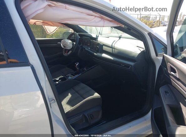 WVW9A7CD4PW188721 2023 VOLKSWAGEN GOLF White წინა სალონის ხედი