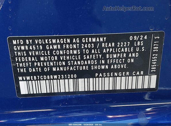 WVWEB7CD8RW231200 2024 VOLKSWAGEN GOLF Blue Widok komory silnika