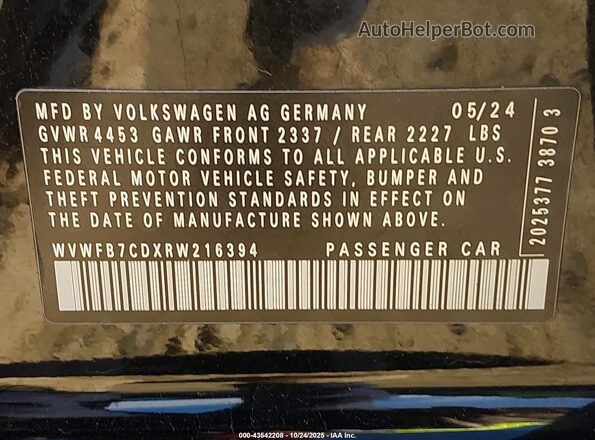 WVWFB7CDXRW216394 2024 VOLKSWAGEN GOLF Черный Вид подкапотного пространства