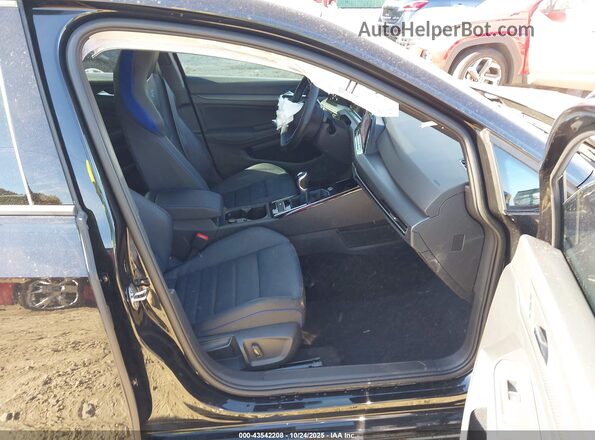WVWFB7CDXRW216394 2024 VOLKSWAGEN GOLF Черный Вид салона спереди