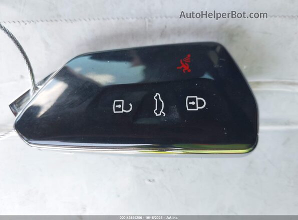 WVWGA7CD3PW184019 2023 VOLKSWAGEN GOLF Белый Вид панели приборов