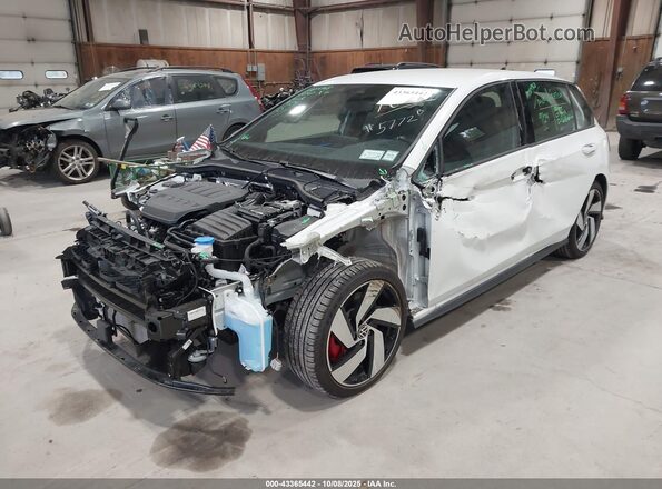 WVWLA7CD1SW211662 2025 VOLKSWAGEN GOLF White Vista tres cuartos delantera izquierda