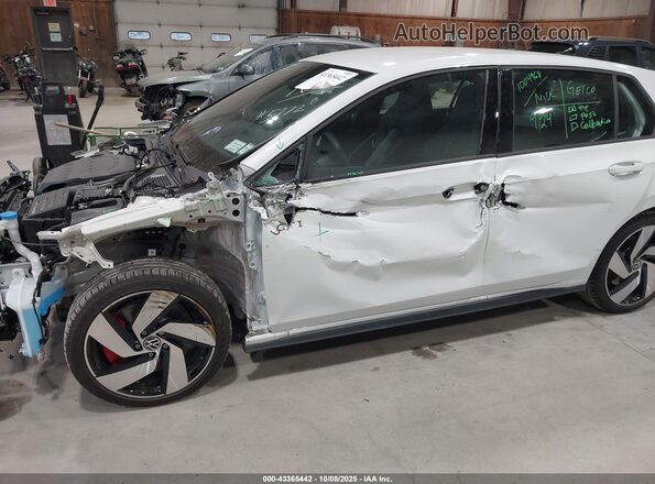 WVWLA7CD1SW211662 2025 VOLKSWAGEN GOLF White Vista frontal