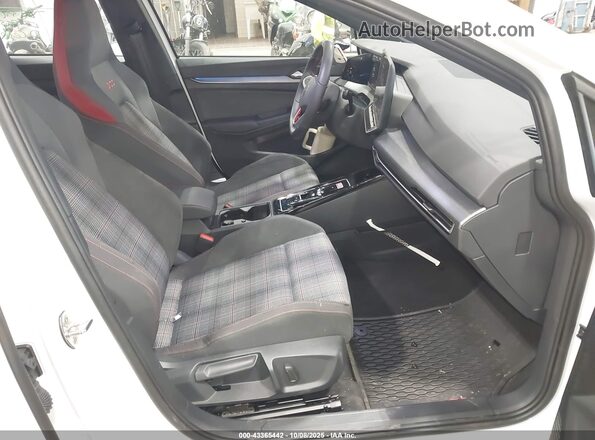 WVWLA7CD1SW211662 2025 VOLKSWAGEN GOLF White Vista interior delantera