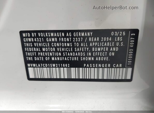WVWLA7CD1SW211662 2025 VOLKSWAGEN GOLF White Vista del compartimento del motor