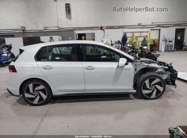 WVWLA7CD1SW211662 2025 VOLKSWAGEN GOLF White Vista interior de 360 grados