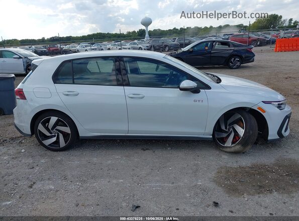 WVWLA7CDXSW221865 2025 VOLKSWAGEN GOLF White Vista interior trasera