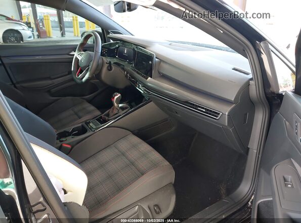 WVWSA7CD5RW134915 2024 VOLKSWAGEN GOLF Black წინა სალონის ხედი