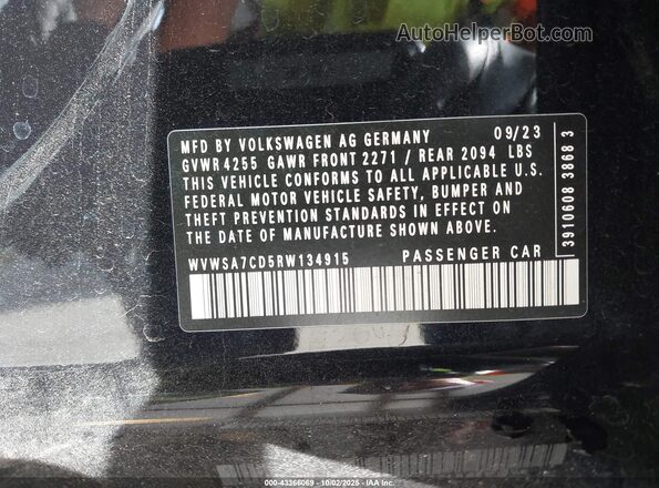 WVWSA7CD5RW134915 2024 VOLKSWAGEN GOLF Black ძრავის განყოფილების ხედი